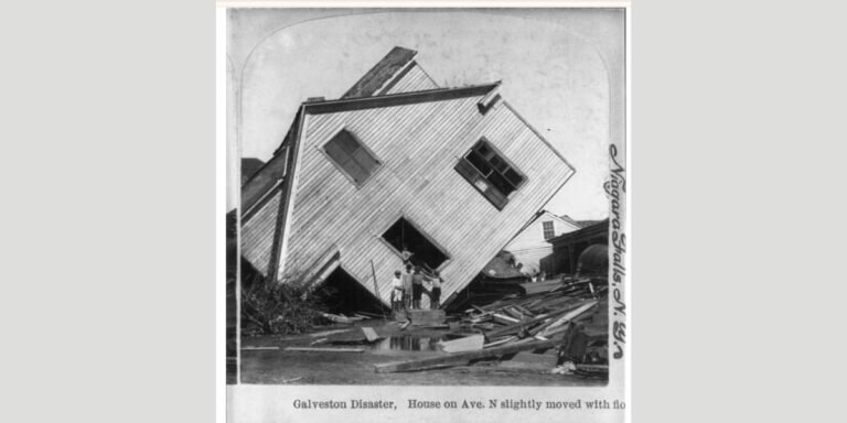 Wreckage in Galveston, Texas, after the hurricane of September 8, 1900 wikimedia commons
